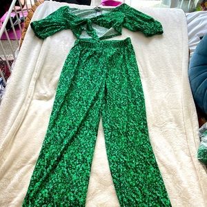 Nasty Gal green set